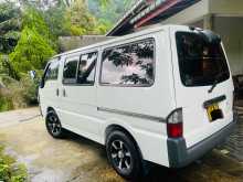 https://riyasewana.com/uploads/nissan-vannet-1998-1910135012583.jpg