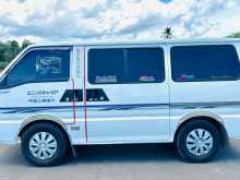 Nissan Vanette 2000 Van