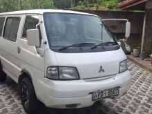 Nissan Vanette 2002 Van