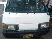 Nissan Vanette 1982 Van