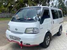 Nissan Vanette 2000 Van