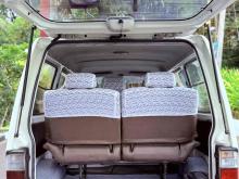 https://riyasewana.com/uploads/nissan-vannet-lion-518365424813.jpg