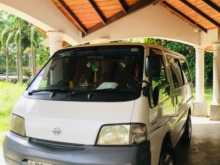 Nissan Vannete 2001 Van