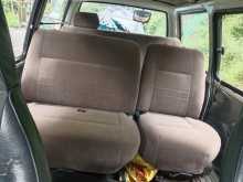 https://riyasewana.com/uploads/nissan-vannette-1986-1913570412223.jpg