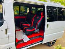 https://riyasewana.com/uploads/nissan-vannette-2008-2015373912613.jpg