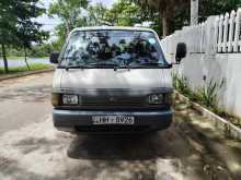 Nissan Vannette 1999 Van