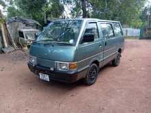 Nissan Vanette 1992 Van
