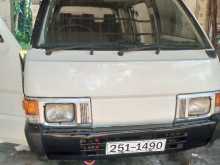 Nissan Vanette 1993 Van