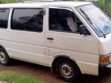 Nissan Venat 1992 Van