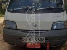 Nissan Vanette 2005 Van