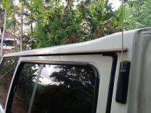 https://riyasewana.com/uploads/nissan-venat-25712456356.jpg