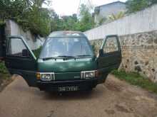 Nissan Vanette 1999 Van