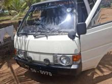Nissan Vanette 1990 Van