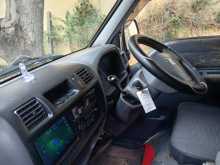 https://riyasewana.com/uploads/nissan-venet-2004-107354812433.jpg