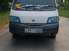 Nissan Vanette 2000 Van