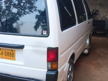 Nissan Vanette 1990 Van