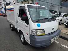 Nissan Venette Freezer Dual Purpose 2009 Lorry
