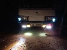 https://riyasewana.com/uploads/nissan-venettr-112109476344.jpg