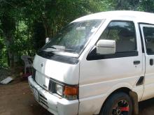 Nissan Vanette 1986 Van