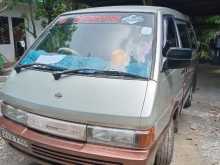 Nissan Vennet 1998 Van