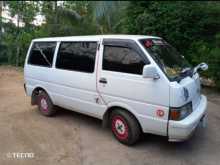 Nissan Vennet 1987 Van