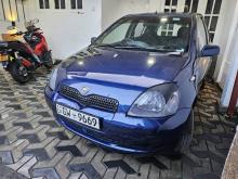 Nissan Vitz 2002 Car