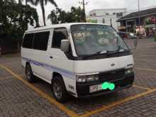 Nissan VPE24 Caravan 2001 Van