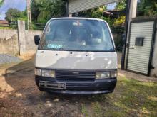 Nissan VRE24 1991 Van