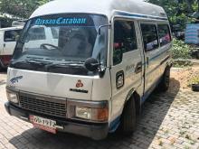 Nissan Vrg 1981 Van