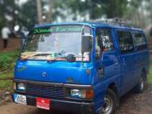 Nissan Vrg 1982 Van