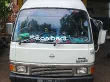 Nissan Vrg 1984 Van