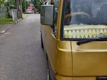 Nissan Vrg 1984 Van