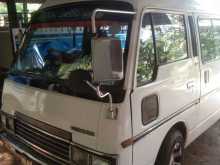 Nissan Vrg 1981 Van