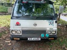 Nissan VRG 23 1986 Van
