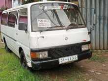 Nissan Vrg 1984 Van