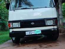 Nissan Vrg 1982 Van