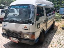 Nissan Vrg 1980 Van