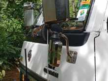 Nissan Caravan Vrg 1982 Van