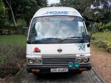 Nissan Caravan 1986 Van