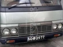 Nissan VRG23 1985 Van
