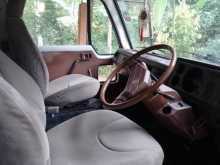 https://riyasewana.com/uploads/nissan-vrge23-1981-2620030712073.jpg