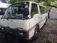 Nissan Vrge24 1993 Van