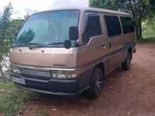 Nissan Caravan 1993 Van