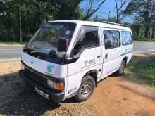 Nissan Caravan 1993 Van