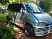 Nissan Serena VX 1997 Van