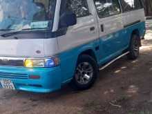 Nissan Caravan Vx 1998 Van