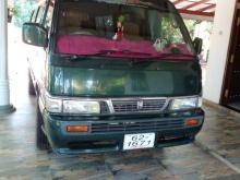 Nissan Caravan Vx 1990 Van