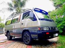 Nissan CARAVAN 1997 Van