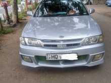 Nissan WFY11 2000 Car