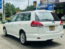 Nissan Wingroad 2001 Car